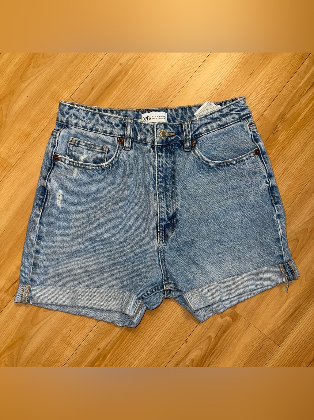 Cuffed Short